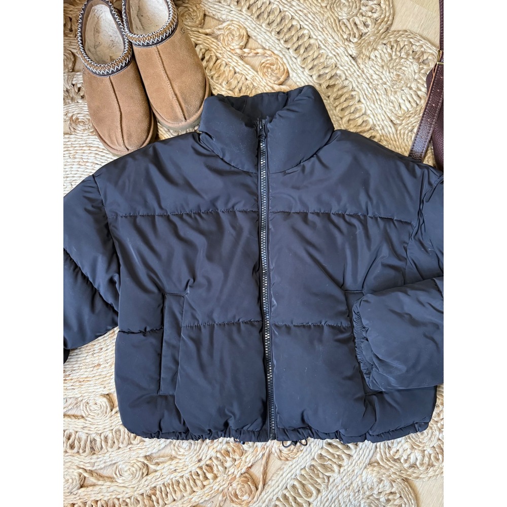 H&M Black Cropped Puffer Jacket Women Small Full Zip Insulated Funnel Neck Coat - Picture 4 of 4